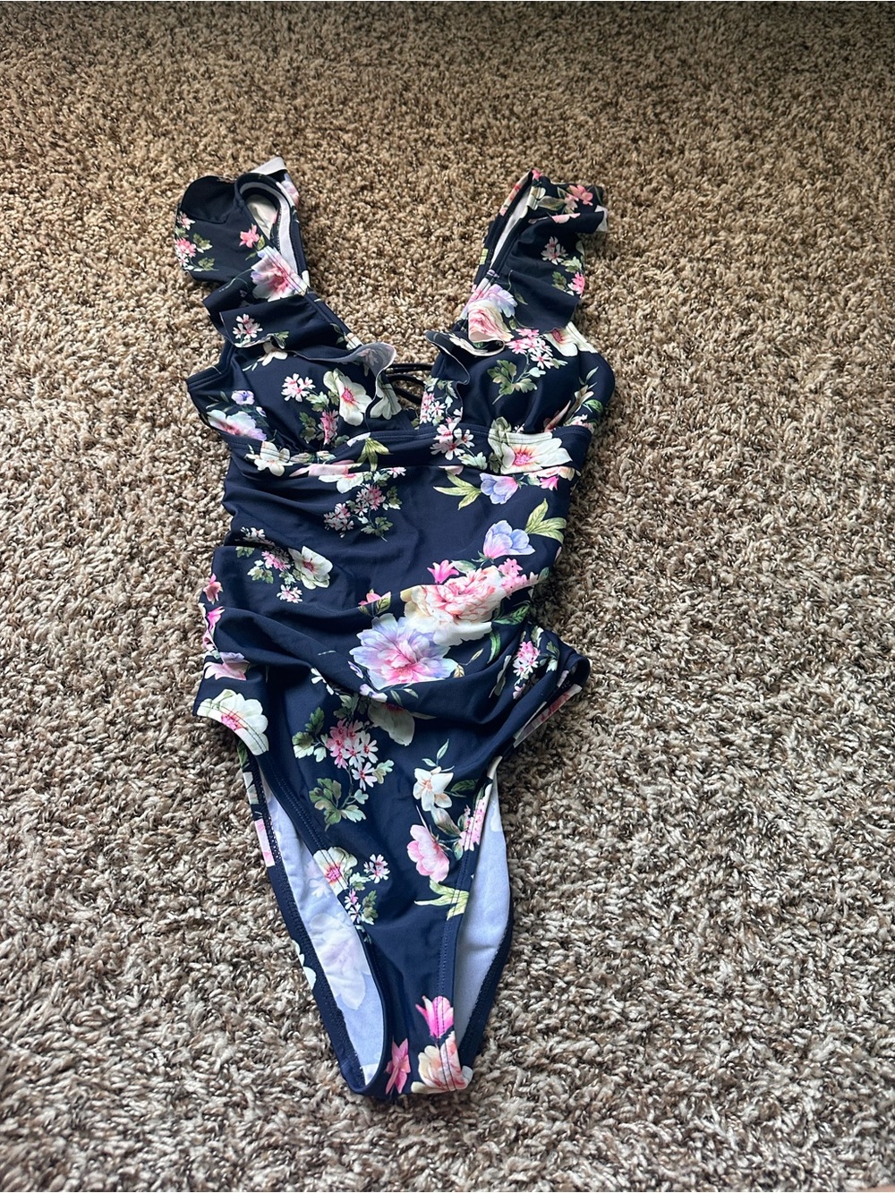 Swimsuits - Picture 8 of 10
